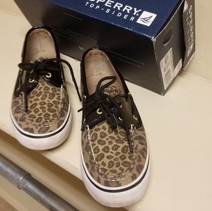 Sperry topsiders